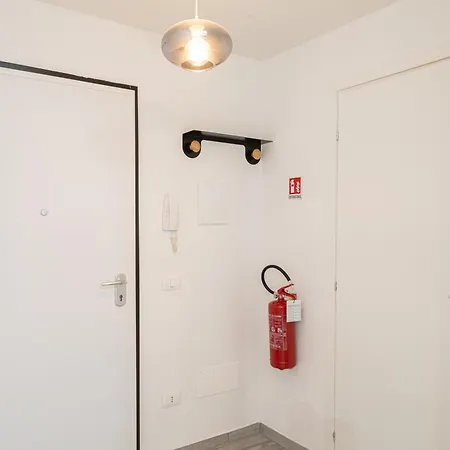 Cesar's House * Florencie